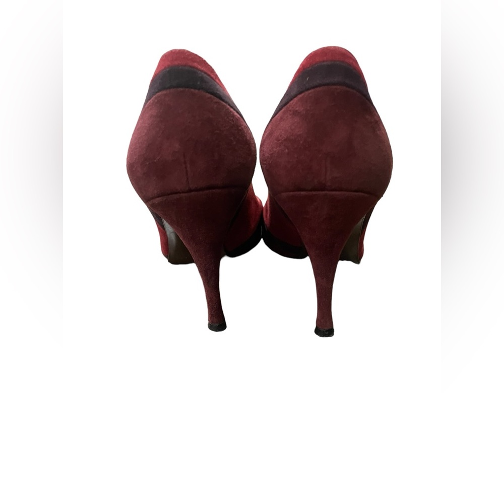 Stuart Weitzman Suede Tri-Color Heels Sz 7 - image 3